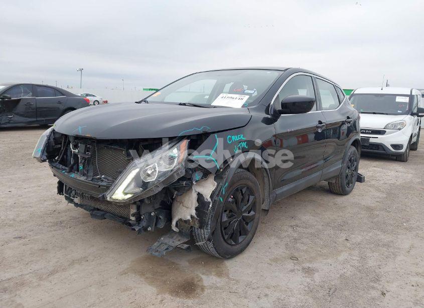 Photo 2 of 2019 Nissan Rogue SPORT S (VIN JN1BJ1CP4KW520483)