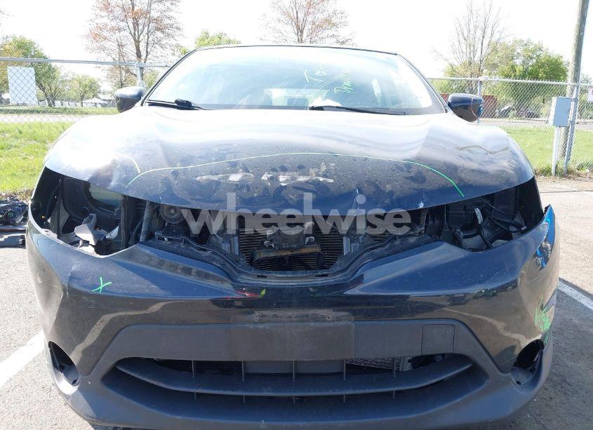 Photo 6 of 2019 Nissan Rogue SPORT S (VIN JN1BJ1CP4KW523237)