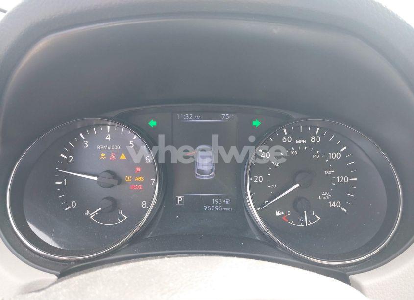 Photo 7 of 2018 Nissan Rogue SPORT SL (VIN JN1BJ1CP5JW107518)