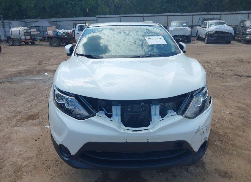 Photo 13 of 2018 Nissan Rogue SPORT S (VIN JN1BJ1CP5JW181246)