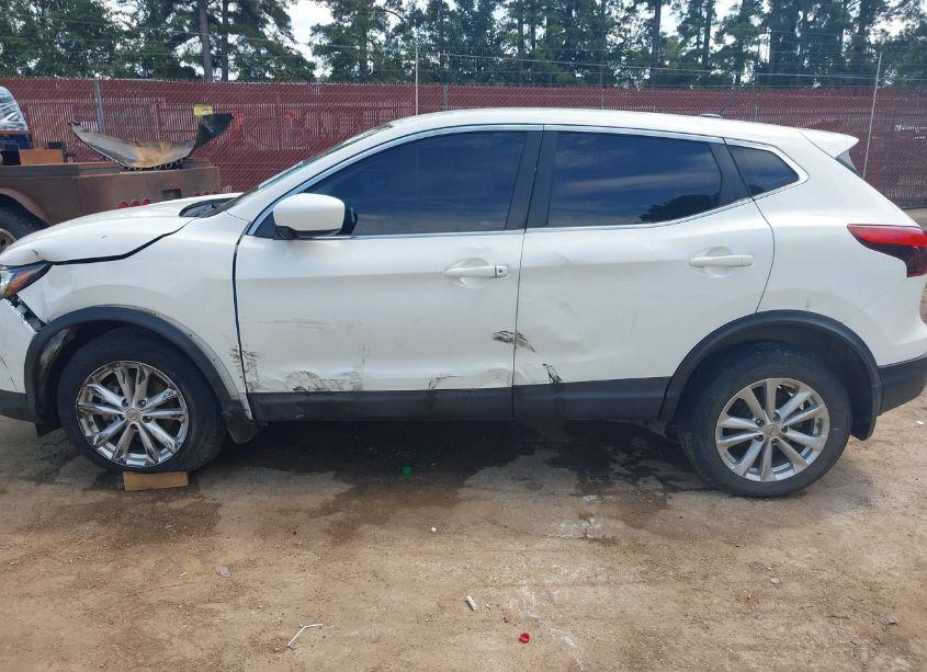 Photo 15 of 2018 Nissan Rogue SPORT S (VIN JN1BJ1CP5JW181246)