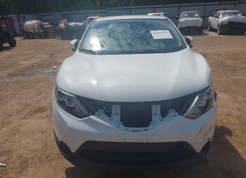 Photo 6 of 2018 Nissan Rogue SPORT S (VIN JN1BJ1CP5JW181246)