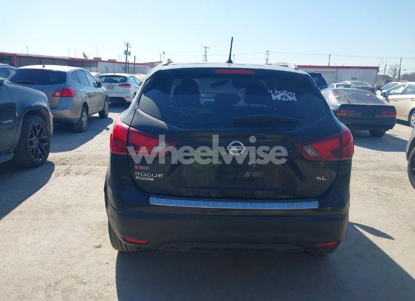 Photo 16 of 2018 Nissan Rogue SPORT SL (VIN JN1BJ1CP5JW184017)
