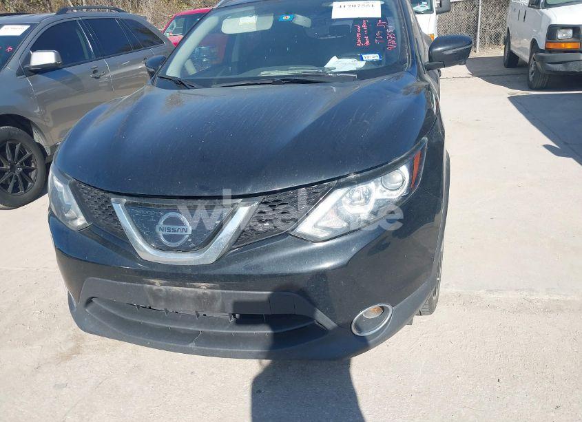 Photo 6 of 2018 Nissan Rogue SPORT SL (VIN JN1BJ1CP5JW184017)