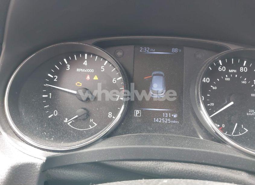 Photo 7 of 2018 Nissan Rogue SPORT SL (VIN JN1BJ1CP5JW184017)