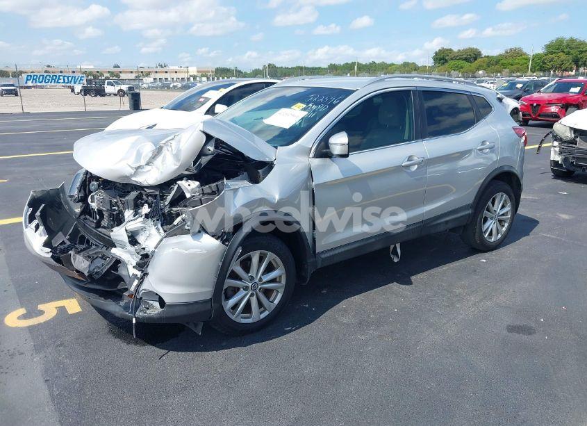 Photo 2 of 2019 Nissan Rogue SPORT SV (VIN JN1BJ1CP5KW522596)