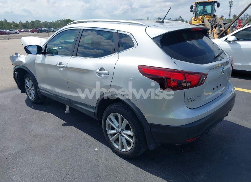 Photo 3 of 2019 Nissan Rogue SPORT SV (VIN JN1BJ1CP5KW522596)