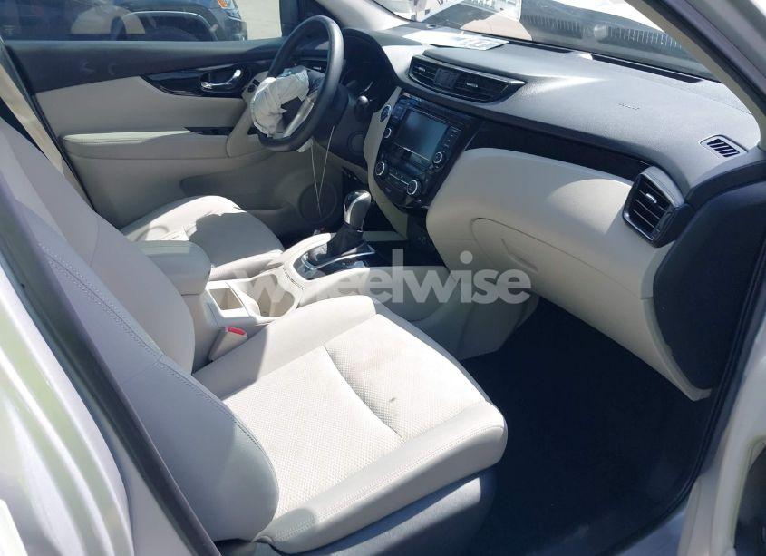 Photo 5 of 2019 Nissan Rogue SPORT SV (VIN JN1BJ1CP5KW522596)