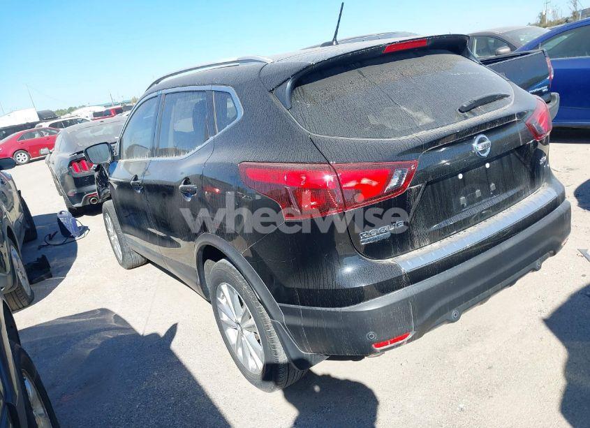 Photo 3 of 2019 Nissan Rogue SPORT SV (VIN JN1BJ1CP5KW524557)