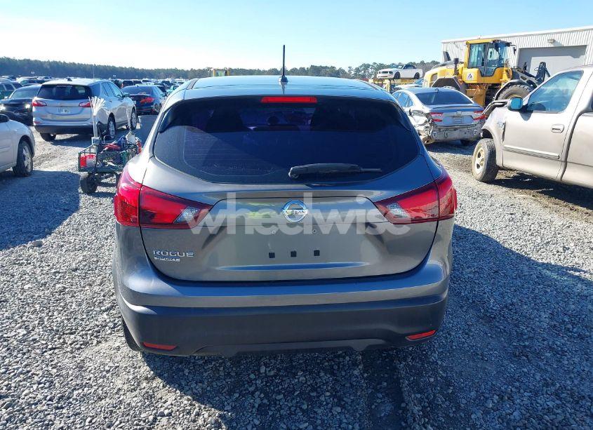Photo 16 of 2019 Nissan Rogue SPORT S (VIN JN1BJ1CP5KW527183)