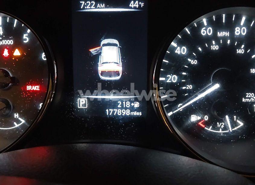 Photo 15 of 2017 Nissan Rogue SPORT S (VIN JN1BJ1CP6HW010757)