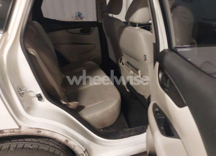 Photo 8 of 2017 Nissan Rogue SPORT S (VIN JN1BJ1CP6HW010757)