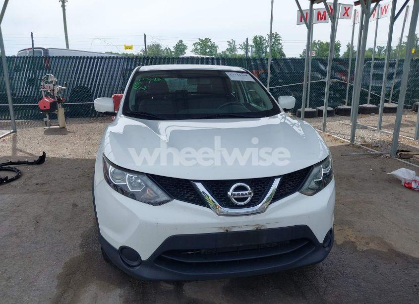 Photo 13 of 2017 Nissan Rogue SPORT S (VIN JN1BJ1CP6HW020012)