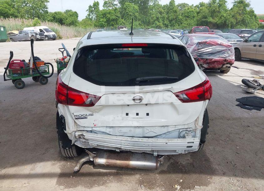 Photo 17 of 2017 Nissan Rogue SPORT S (VIN JN1BJ1CP6HW020012)