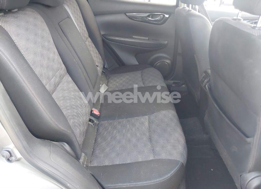 Photo 8 of 2018 Nissan Rogue SPORT SV (VIN JN1BJ1CP6JW100688)