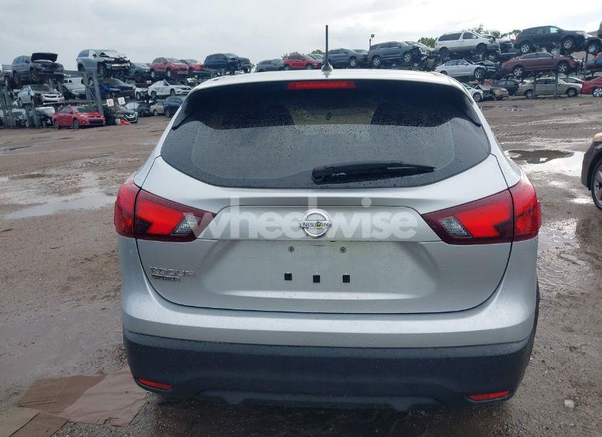 Photo 16 of 2018 Nissan Rogue SPORT S (VIN JN1BJ1CP6JW154895)