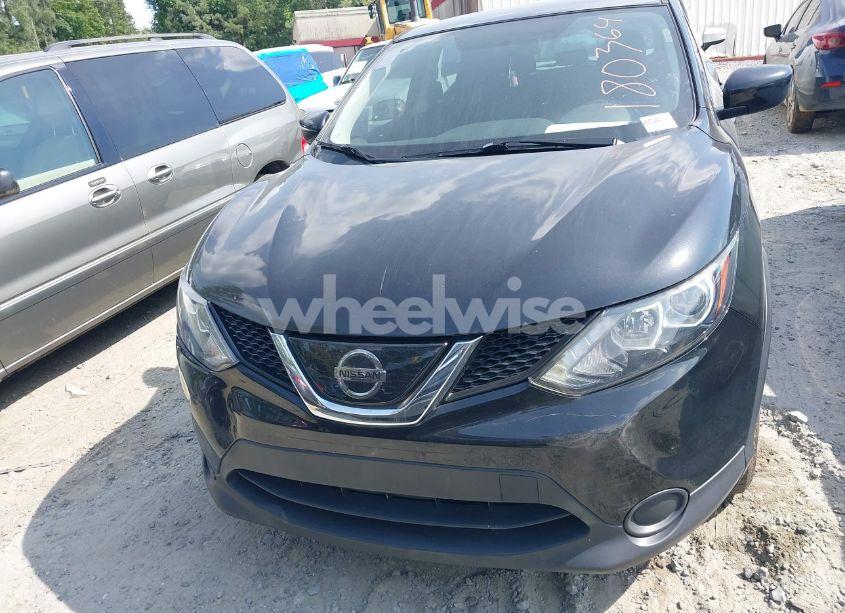 Photo 12 of 2018 Nissan Rogue SPORT S (VIN JN1BJ1CP6JW180364)