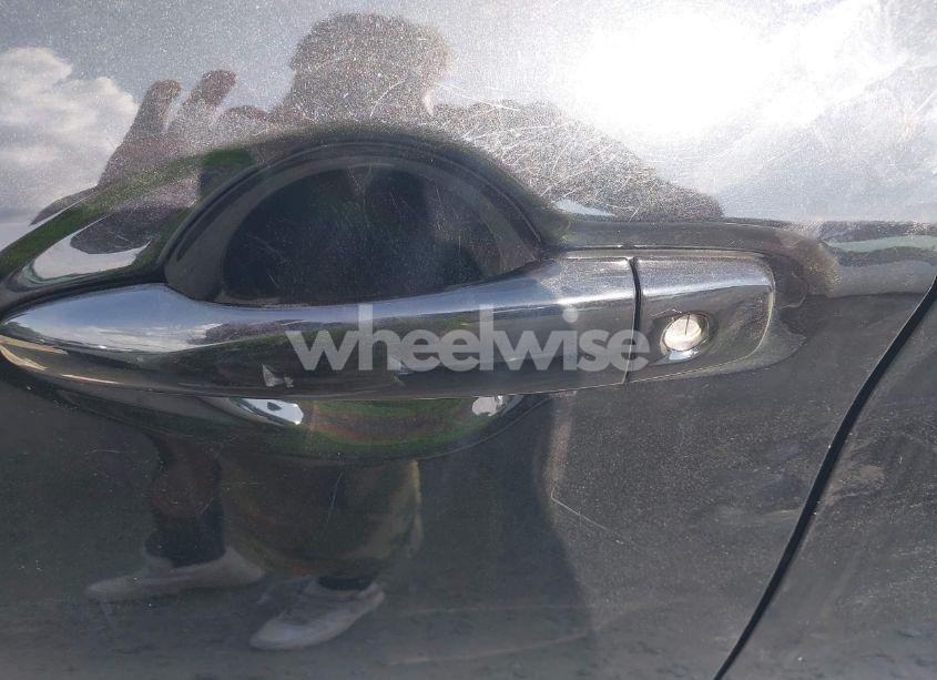 Photo 20 of 2018 Nissan Rogue SPORT S (VIN JN1BJ1CP6JW180364)