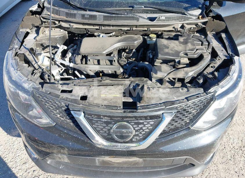 Photo 10 of 2018 Nissan Rogue SPORT SV (VIN JN1BJ1CP6JW181272)