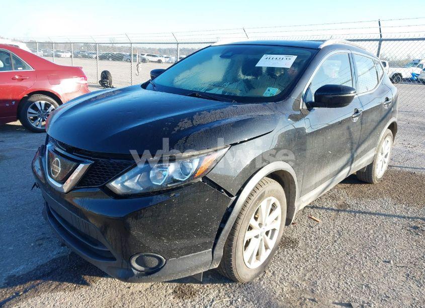 Photo 2 of 2019 Nissan Rogue SPORT SV (VIN JN1BJ1CP6KW218550)
