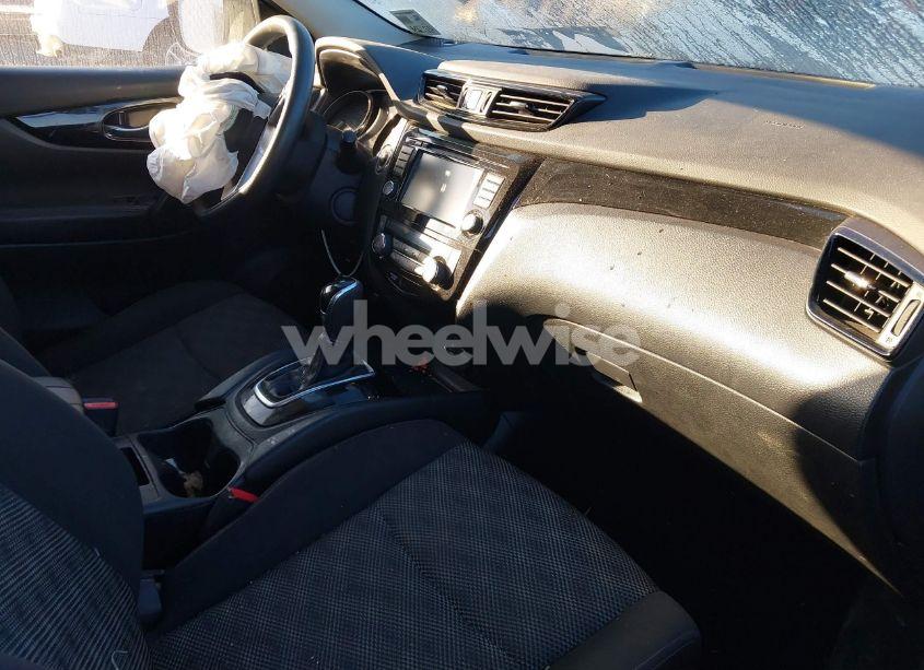 Photo 5 of 2019 Nissan Rogue SPORT SV (VIN JN1BJ1CP6KW218550)