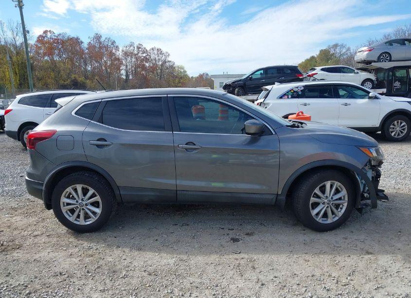 Photo 14 of 2019 Nissan Rogue SPORT S (VIN JN1BJ1CP6KW219441)