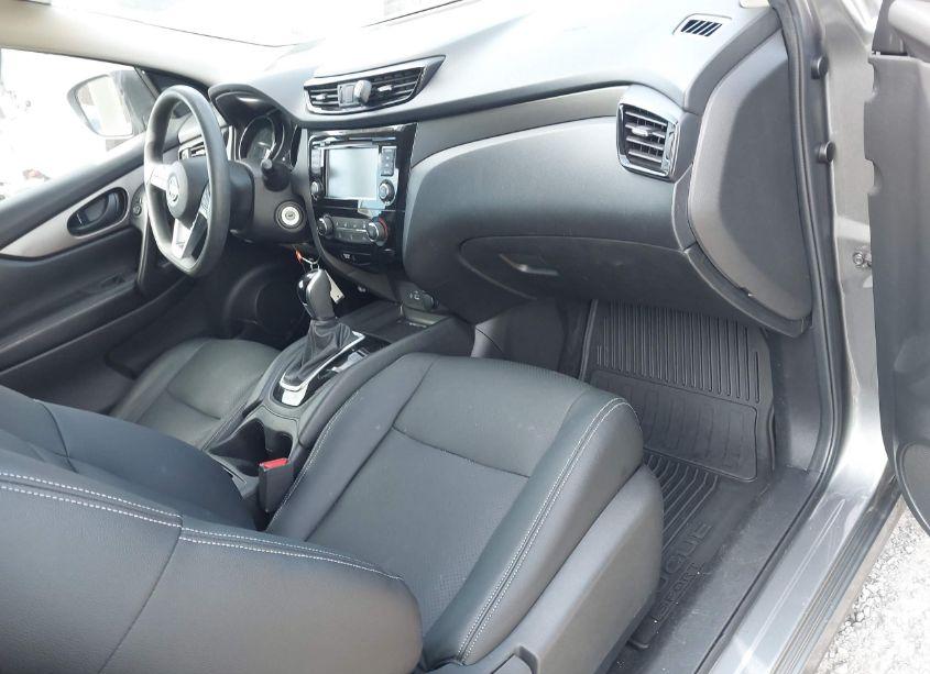 Photo 5 of 2019 Nissan Rogue SPORT S (VIN JN1BJ1CP6KW219441)