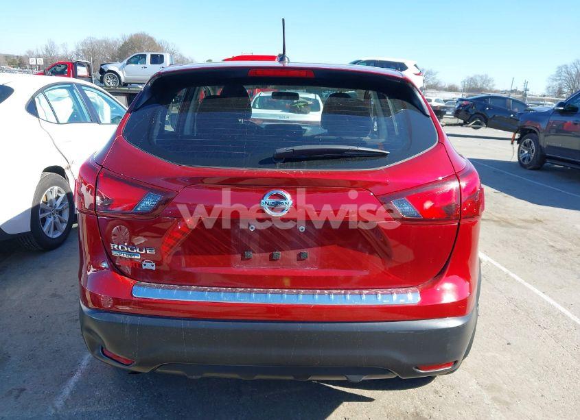 Photo 16 of 2019 Nissan Rogue SPORT S (VIN JN1BJ1CP6KW219973)