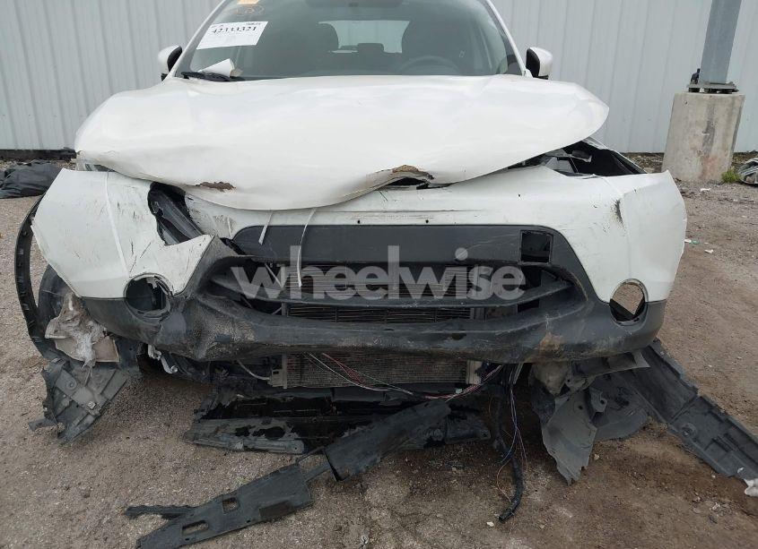 Photo 18 of 2019 Nissan Rogue SPORT S (VIN JN1BJ1CP6KW222386)