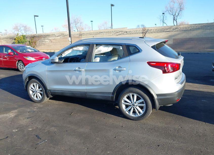 Photo 15 of 2019 Nissan Rogue SPORT SV (VIN JN1BJ1CP6KW238376)