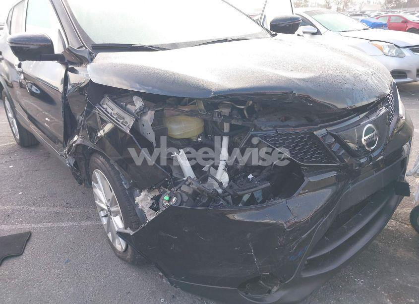 Photo 6 of 2019 Nissan Rogue SPORT SV (VIN JN1BJ1CP6KW527872)