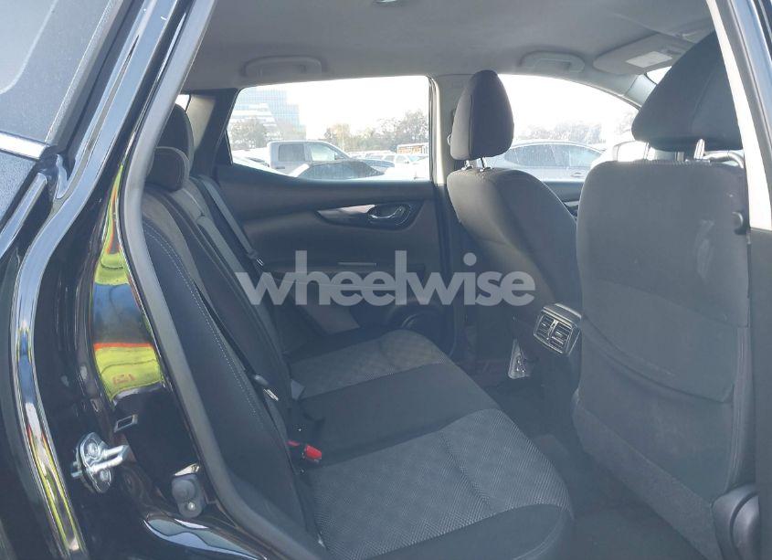 Photo 8 of 2019 Nissan Rogue SPORT SV (VIN JN1BJ1CP6KW527872)