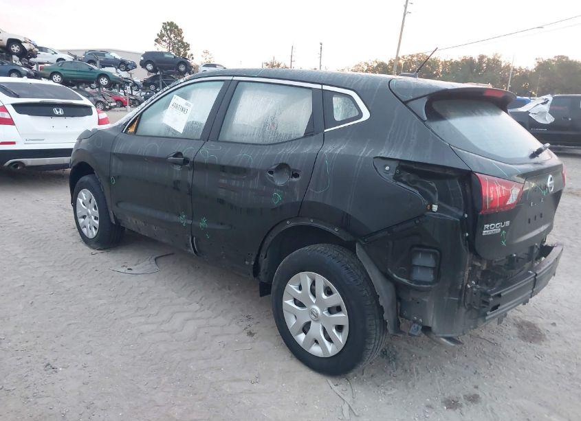 Photo 3 of 2017 Nissan Rogue SPORT S (VIN JN1BJ1CP7HW001842)