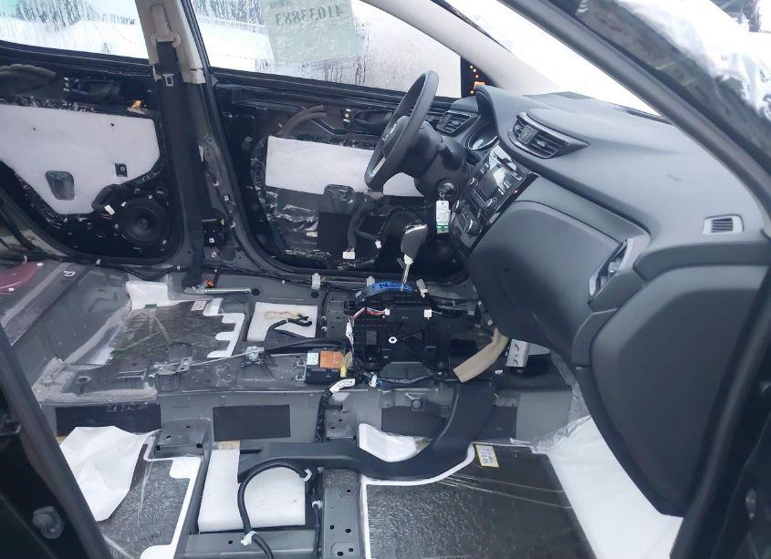 Photo 5 of 2017 Nissan Rogue SPORT S (VIN JN1BJ1CP7HW001842)