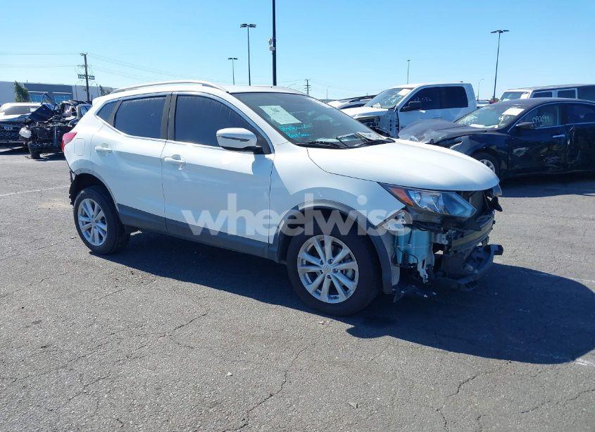 2017 Nissan Rogue SPORT SV (VIN JN1BJ1CP7HW005454) main photo