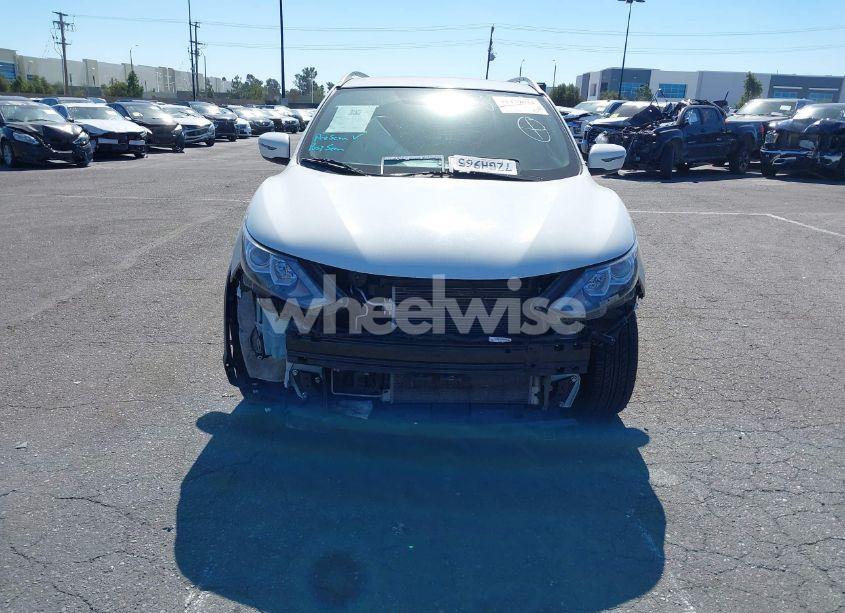 Photo 13 of 2017 Nissan Rogue SPORT SV (VIN JN1BJ1CP7HW005454)