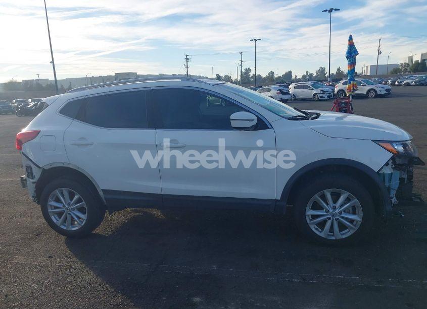 Photo 14 of 2017 Nissan Rogue SPORT SV (VIN JN1BJ1CP7HW005454)