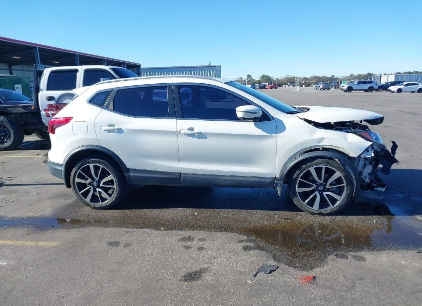 Photo 13 of 2017 Nissan Rogue SPORT SL (VIN JN1BJ1CP7HW008550)