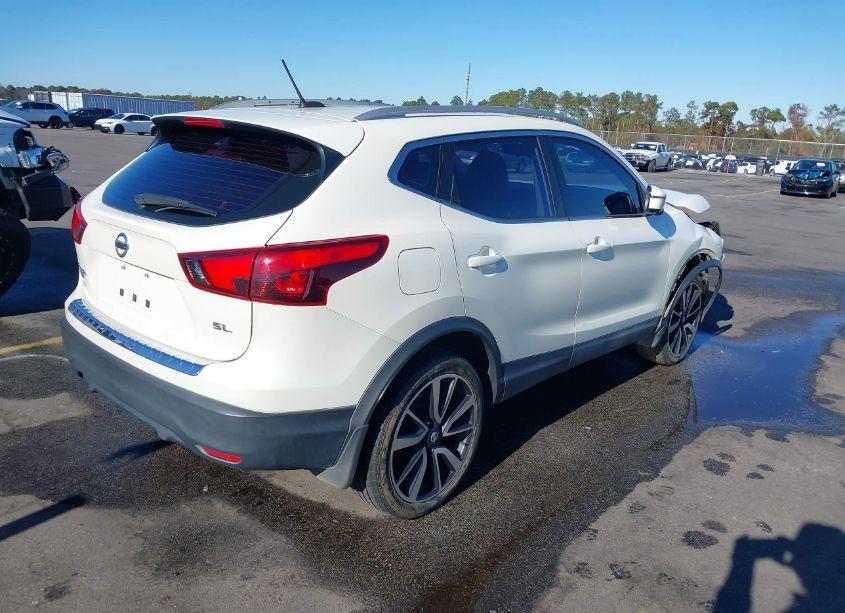 Photo 4 of 2017 Nissan Rogue SPORT SL (VIN JN1BJ1CP7HW008550)