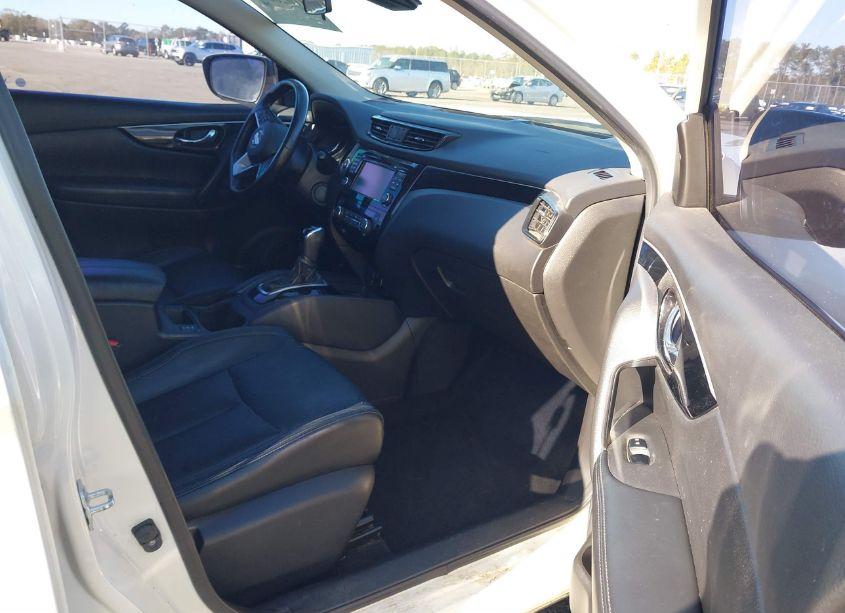 Photo 5 of 2017 Nissan Rogue SPORT SL (VIN JN1BJ1CP7HW008550)