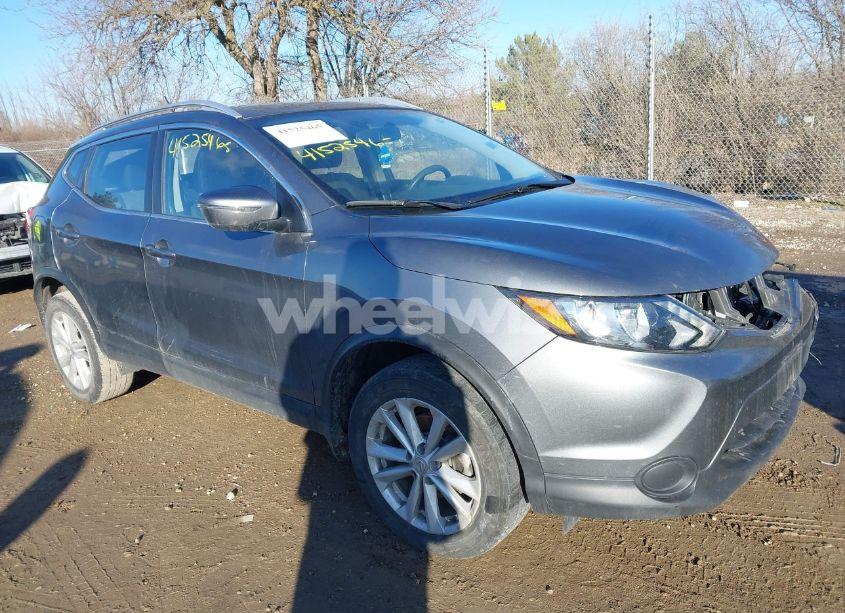 2017 Nissan Rogue SPORT SV (VIN JN1BJ1CP7HW015871) main photo