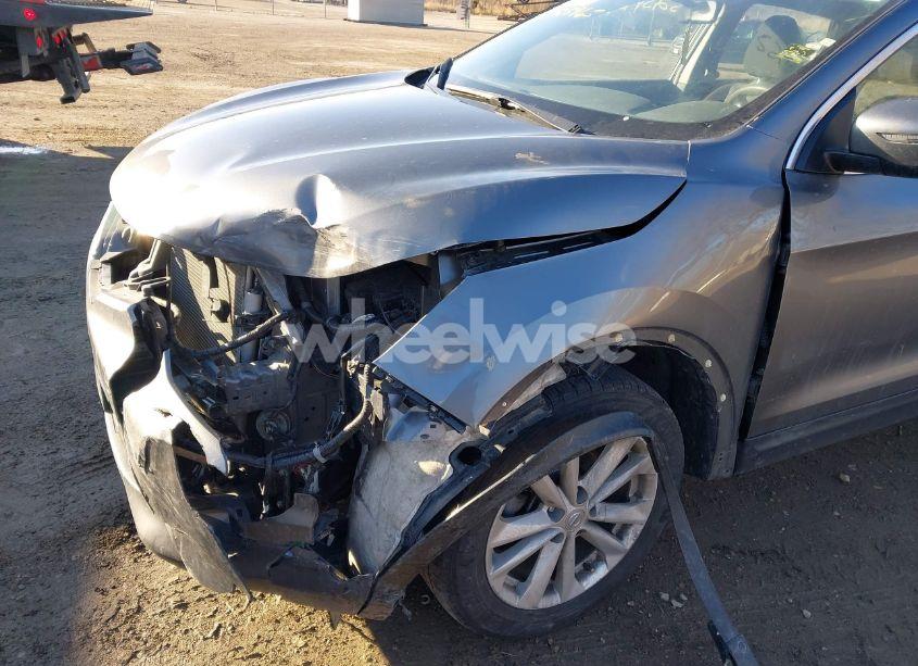 Photo 17 of 2017 Nissan Rogue SPORT SV (VIN JN1BJ1CP7HW015871)