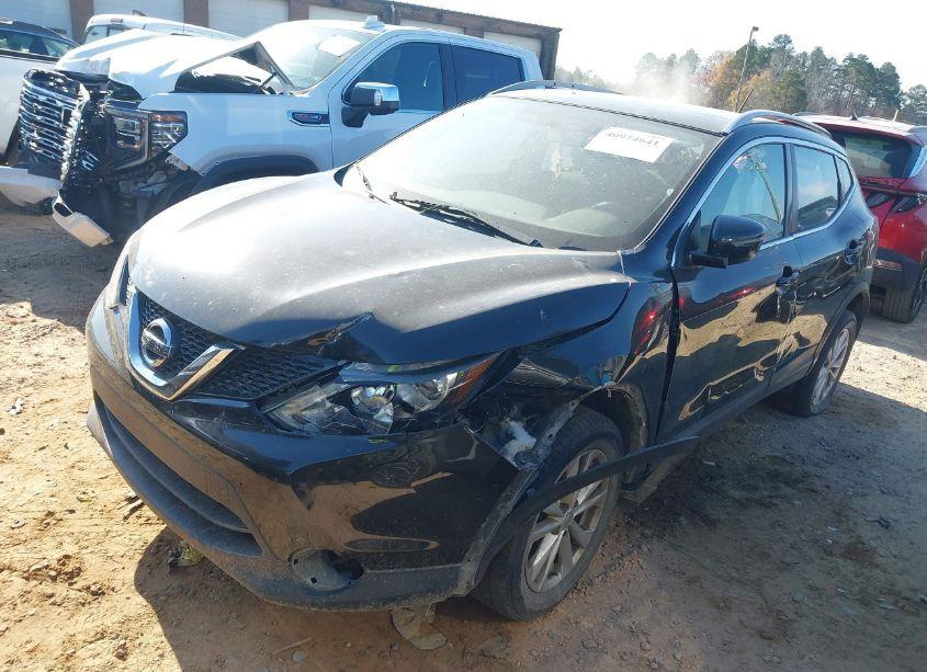 Photo 2 of 2017 Nissan Rogue SPORT SV (VIN JN1BJ1CP7HW025297)