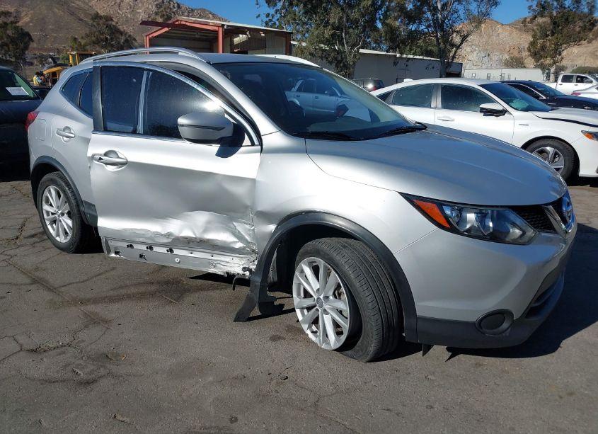 2017 Nissan Rogue SPORT SV (VIN JN1BJ1CP7HW027051) main photo