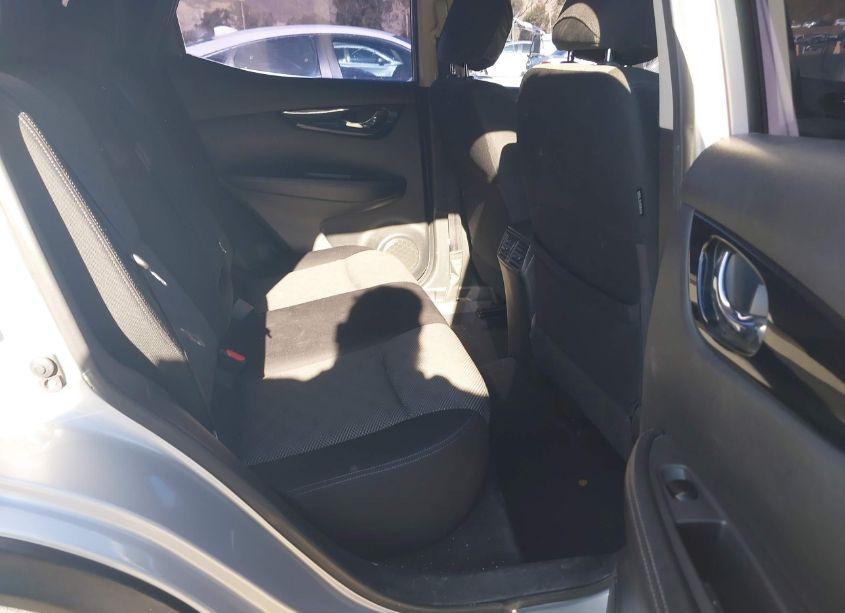 Photo 8 of 2017 Nissan Rogue SPORT SV (VIN JN1BJ1CP7HW027051)