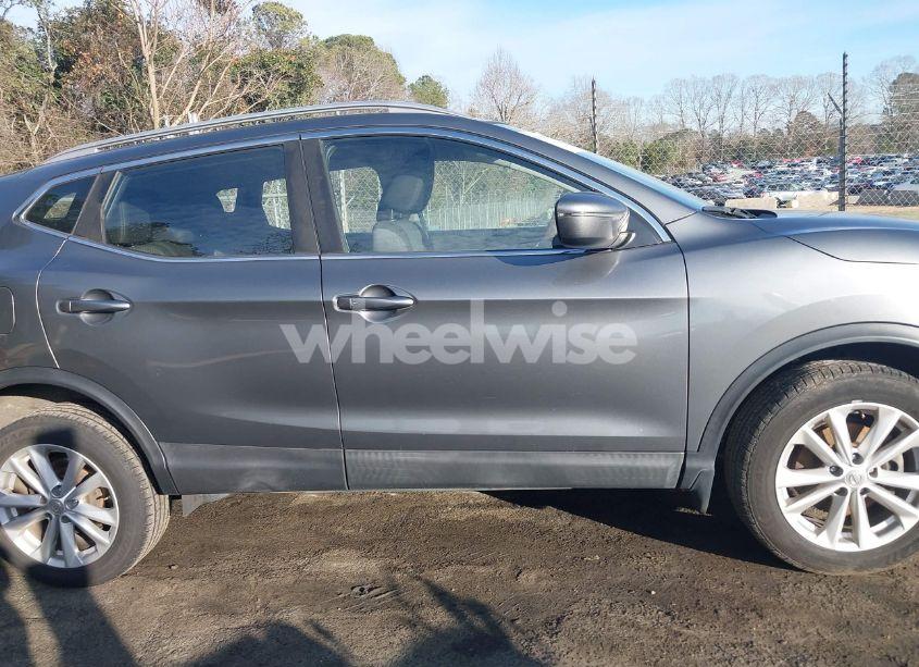 Photo 12 of 2018 Nissan Rogue SPORT SV (VIN JN1BJ1CP7JW107066)