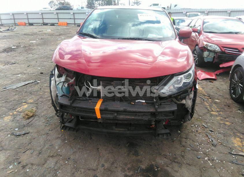 Photo 13 of 2018 Nissan Rogue SPORT S (VIN JN1BJ1CP7JW157627)