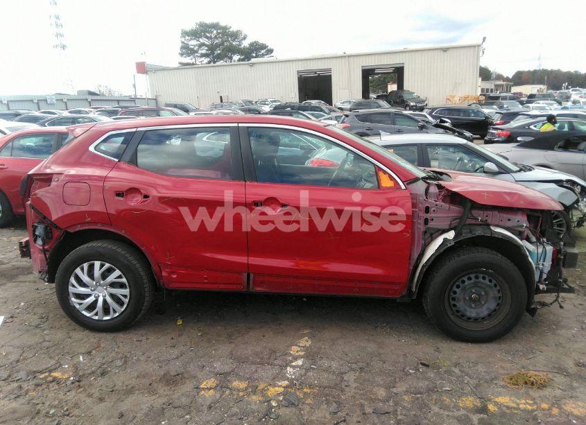 Photo 14 of 2018 Nissan Rogue SPORT S (VIN JN1BJ1CP7JW157627)