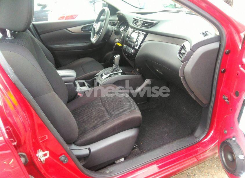 Photo 5 of 2018 Nissan Rogue SPORT S (VIN JN1BJ1CP7JW157627)