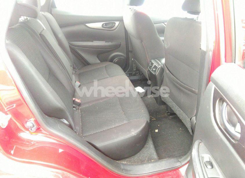 Photo 8 of 2018 Nissan Rogue SPORT S (VIN JN1BJ1CP7JW157627)